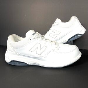 New Balance 813 Walking Sneakers Mens 7 2E Wide Leather All White